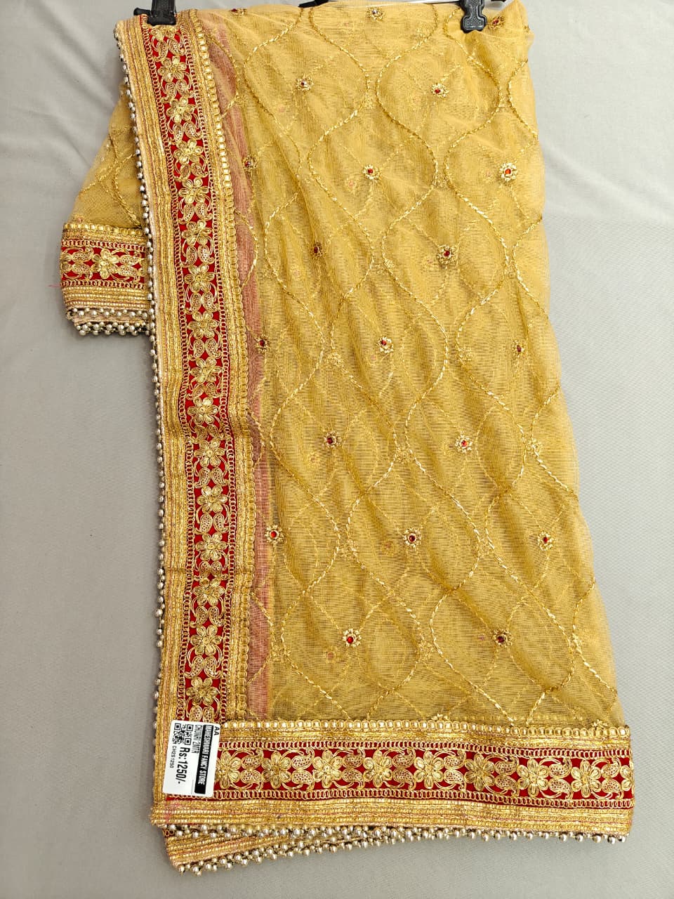Two Meter Mata Ji Chunri